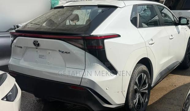 New Toyota bZ4X 2024 White