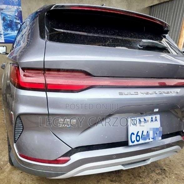 BYD Song Plus 2024 Gray