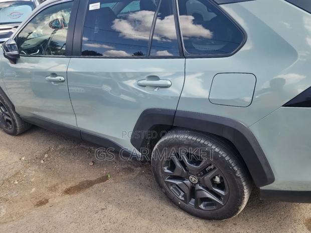 Toyota RAV4 Hybrid 2023 Teal