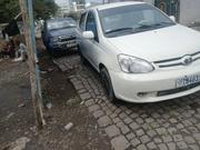 Toyota Platz 2005 White for sale