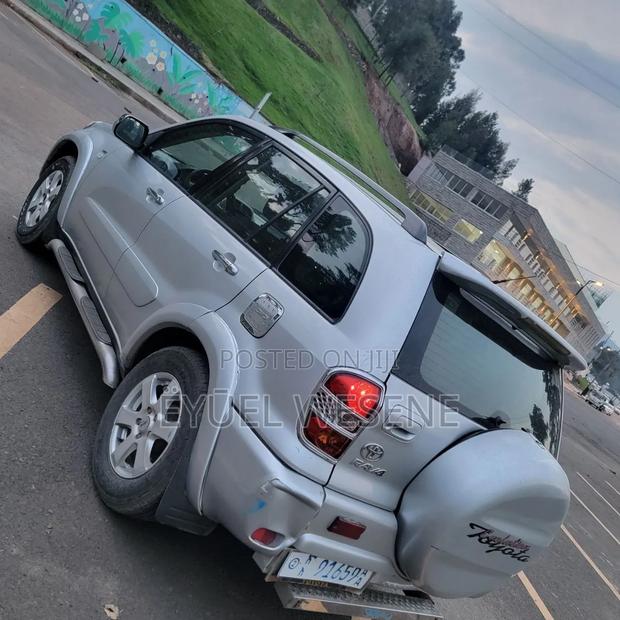 Toyota RAV4 2004 Silver