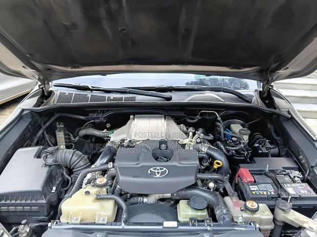 Toyota Land Cruiser 2018