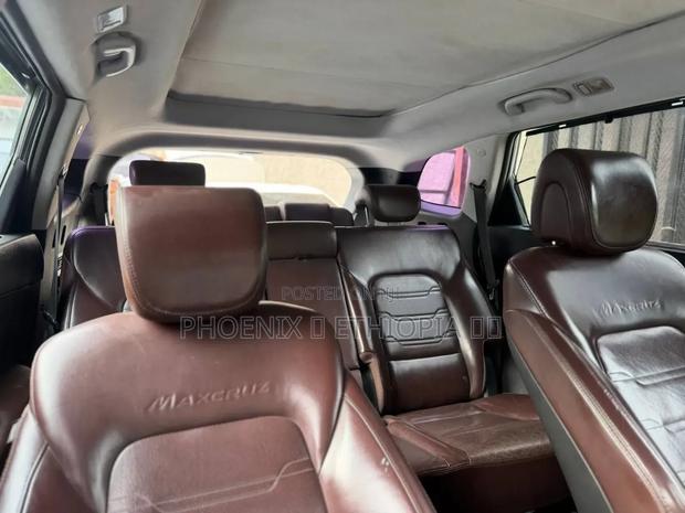 Hyundai Santa Fe 2018 Black