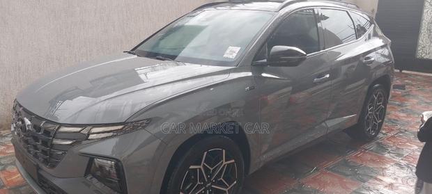 Hyundai Tucson Hybrid 2024 Gray