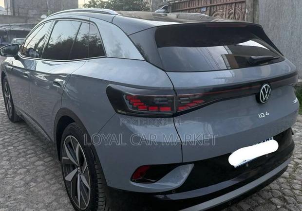 Volkswagen ID.4 2022 Gray