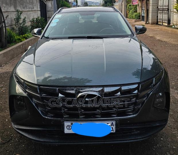 Hyundai Tucson XRT 2022 Gray
