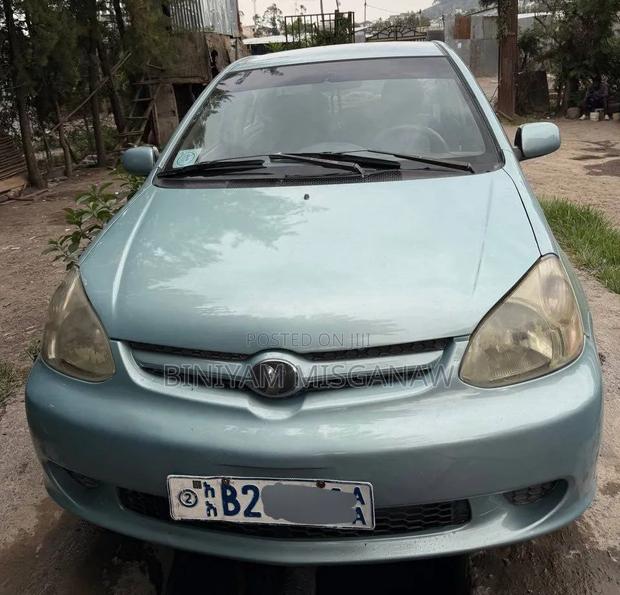 Toyota Platz 2005 Blue