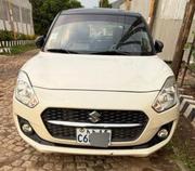 Suzuki Swift 2022 White for sale