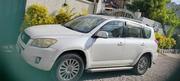 Toyota RAV4 2011 White for sale