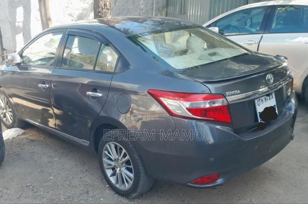 Toyota Yaris 2016