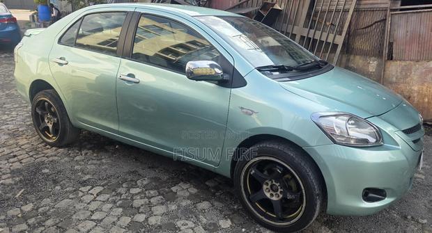 Toyota Yaris 2008 Blue