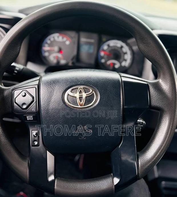 Toyota Tacoma 2020 Green