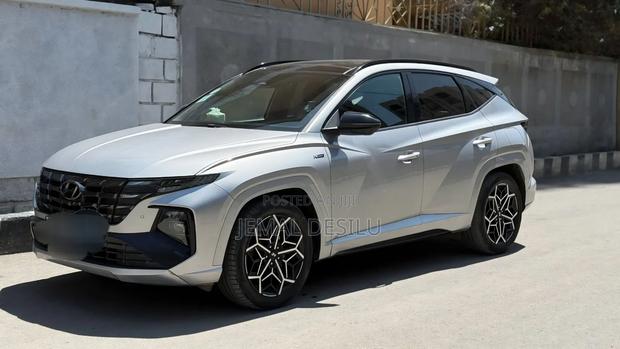 Hyundai Tucson 2021 Silver