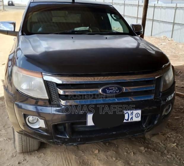 Ford Ranger Wildtrak 2013 Blue