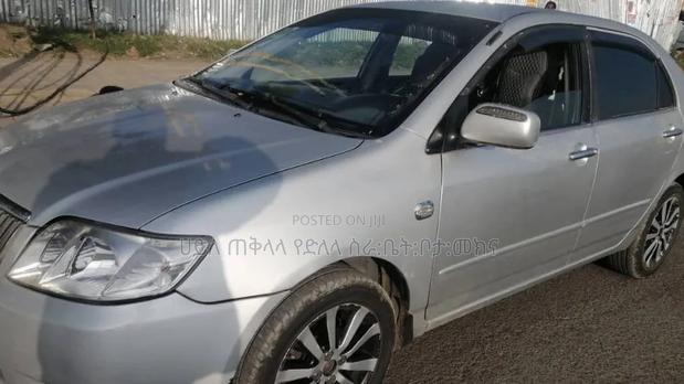 Toyota Corolla 2003 Silver