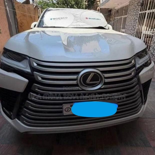 Lexus LX 2024 Ivory