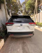 Toyota RAV4 2023 White for sale