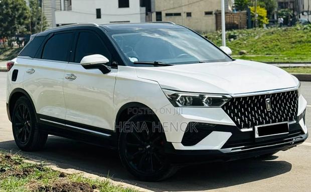 Bestune T77 1.2 FWD 2021 White