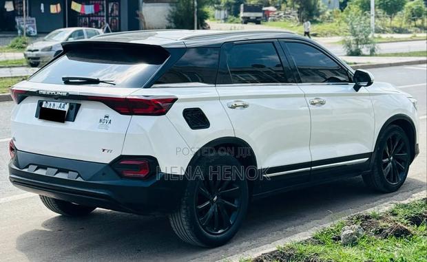 Bestune T77 1.2 FWD 2021 White