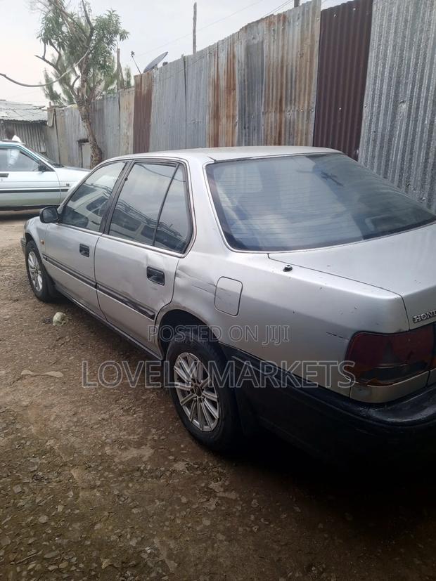 Honda Accord 1992 Silver