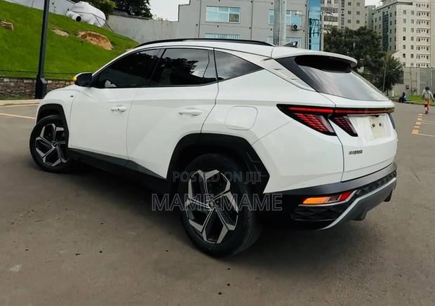 Hyundai Tucson 2021 White