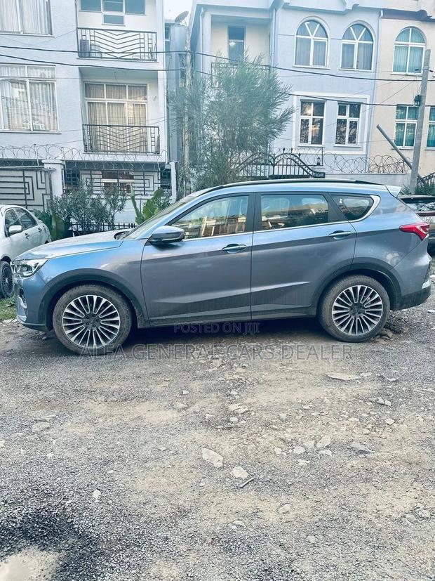 Jetour X70 Plus 2022