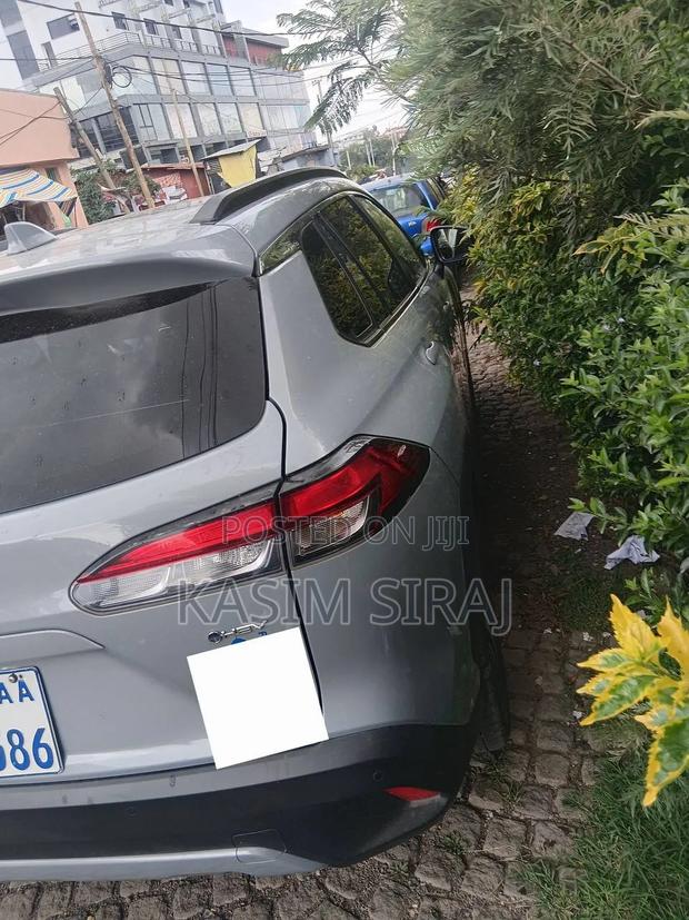Toyota Corolla Cross Hybrid 2024 Blue