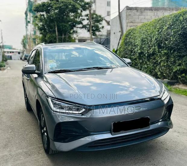 BYD E2 43 kWh 94 hp FWD 2025