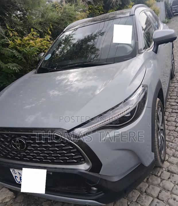 Toyota Corolla Cross Hybrid 2024