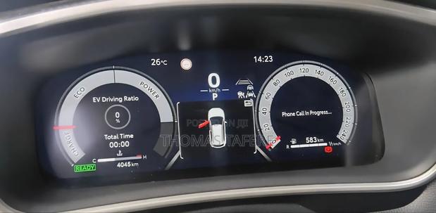 Toyota Corolla Cross Hybrid 2024