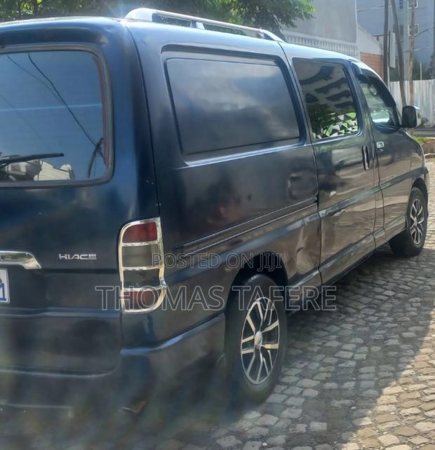 Toyota Harrier 2008 Blue