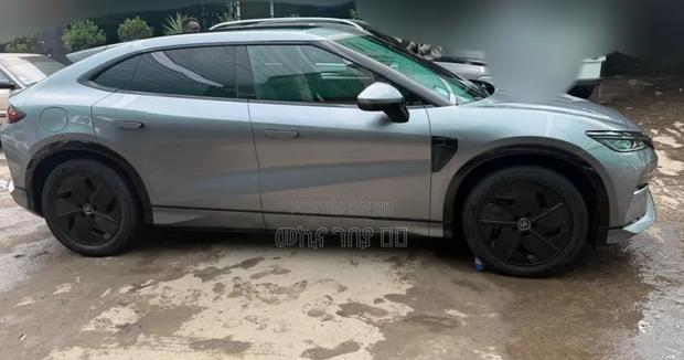BYD Qin L DM-i 2025