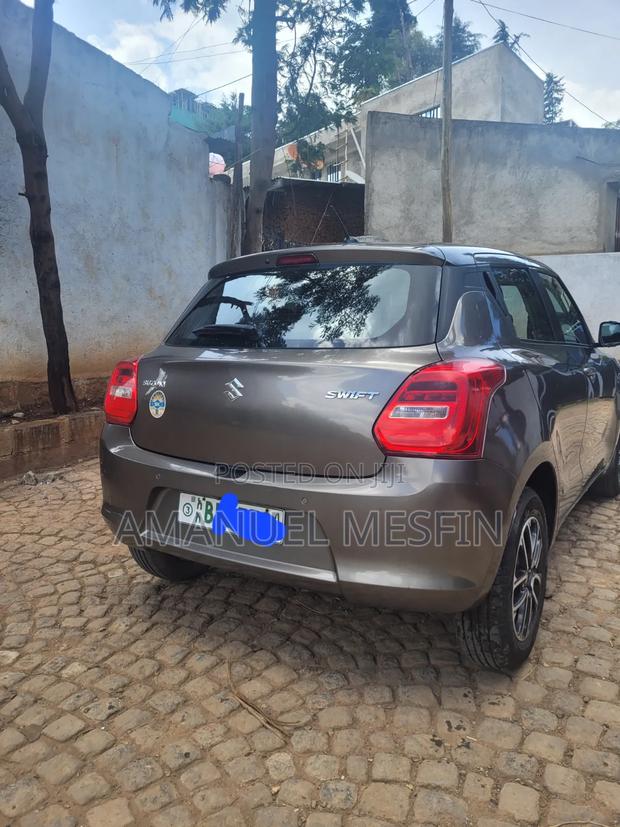 Suzuki Swift RS 2022 Blue