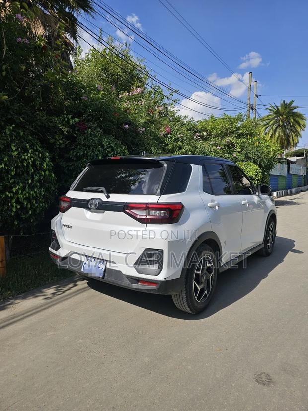 Toyota Raize 2022 White
