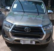 Toyota Hilux 2021 Gray for sale