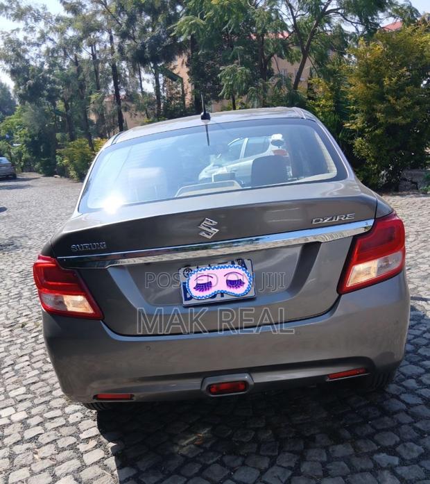 Suzuki Dzire 2021 Silver
