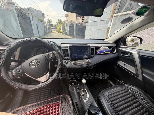 Toyota RAV4 2014 Brown