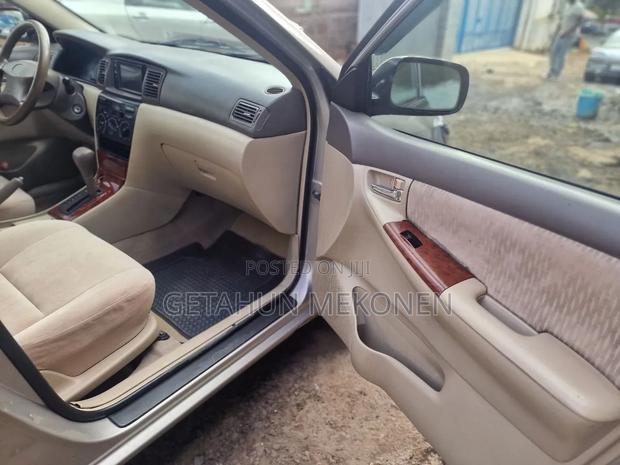 Toyota Corolla 2007 Gray