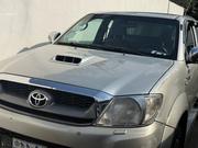 Toyota Hilux 2.5 D-4D 4X4 SRX 2010 Gold for sale