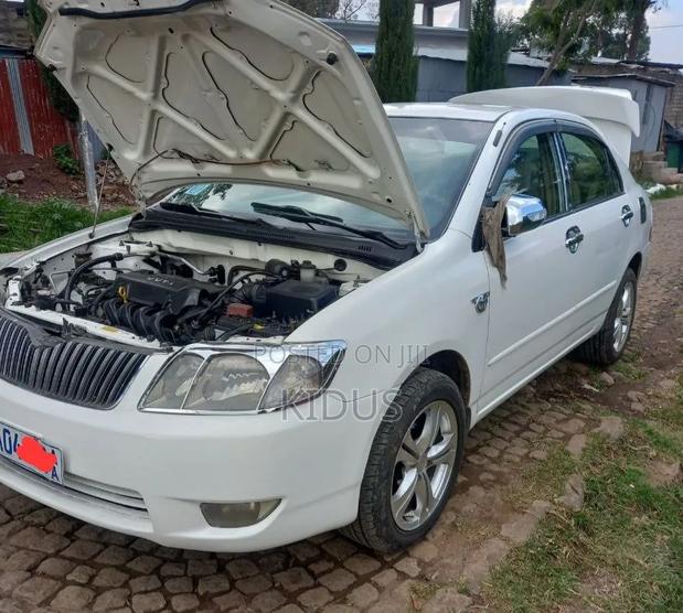 Toyota Corolla 2007 White