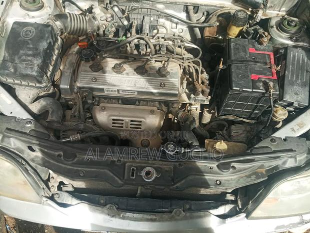 Toyota Corolla 1.6 Sedan 1989 Silver