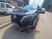 Toyota Fortuner 2022 Gray for sale