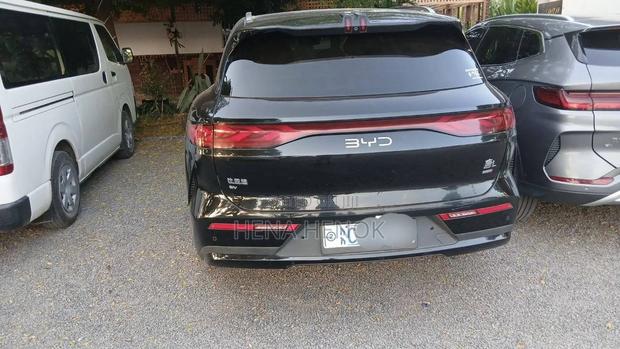 BYD Tang EV 2025 Black
