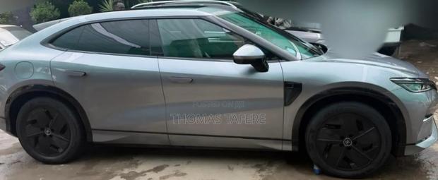 BYD Song L DM-i 2025 Silver