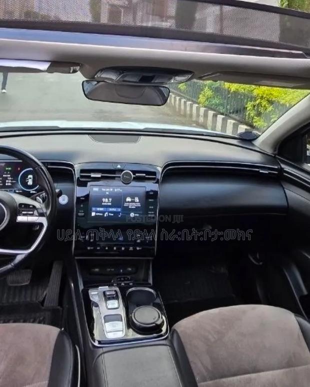 Hyundai Tucson 2022 Off white