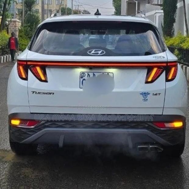 Hyundai Tucson 2022 Off white