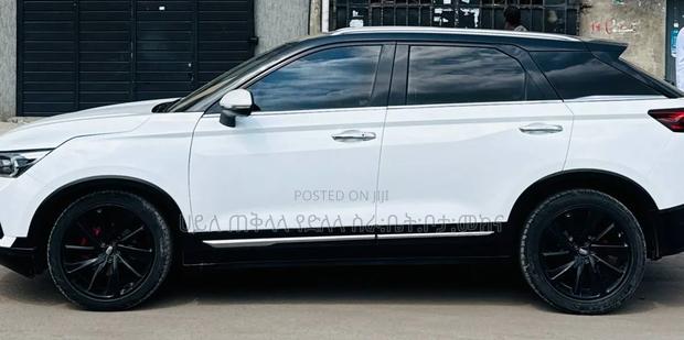 Bestune T77 1.2 FWD 2021 White