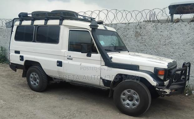 Toyota Land Cruiser 2006