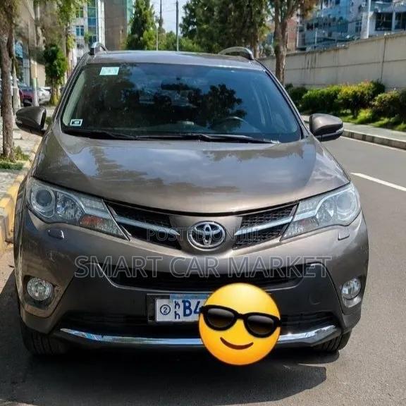 Toyota RAV4 2015 Brown