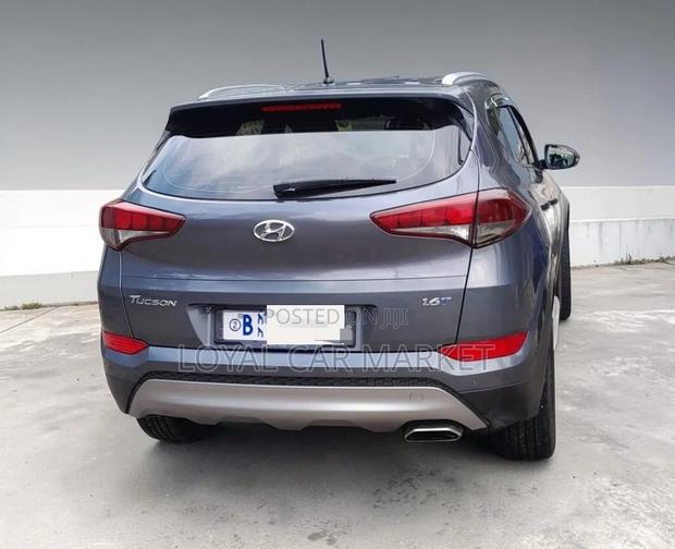 Hyundai Tucson 2017 Gray